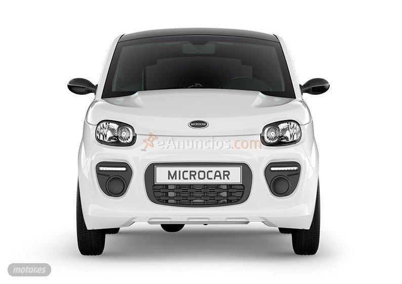 Microcar Due 6 YOUNG COLOUR DCI CLIMA por 12.990 EUR. en Salamanca