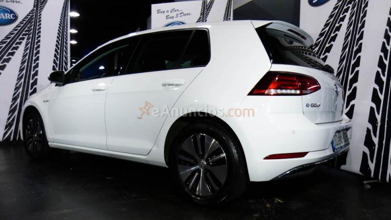 Volkswagen Golf E-POWER 136CV