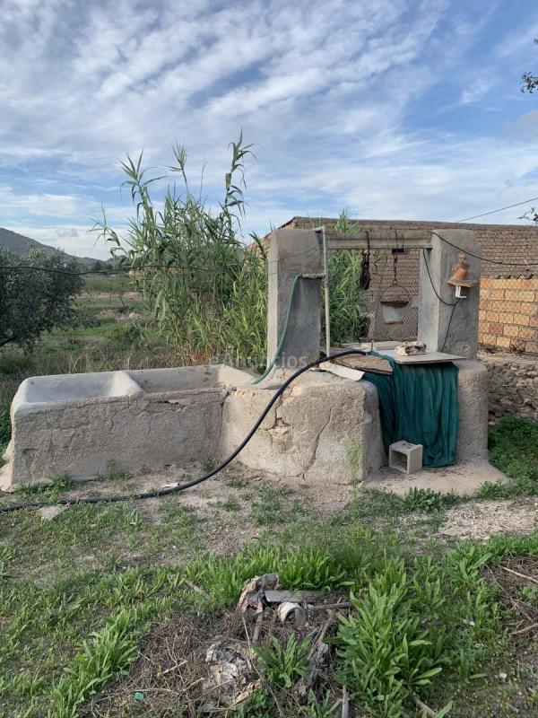 Se vende casa con terreno en cuesta blanca cartagena