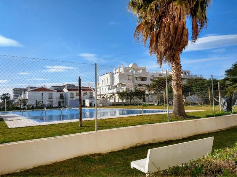 Estudio con vistas al mar, primera línea de playa