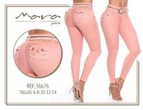 Kprichos moda latina