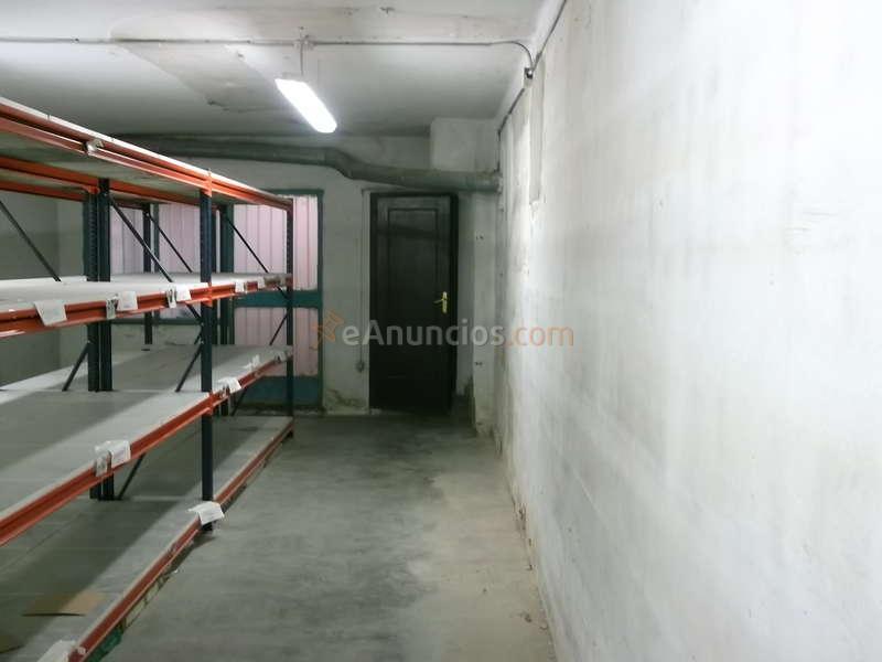 Local comercial junto a Nicasio Benlloch