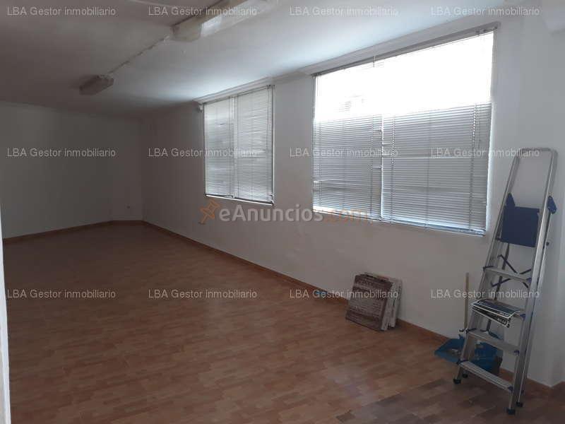 Local comercial alquiler con opción de compra.