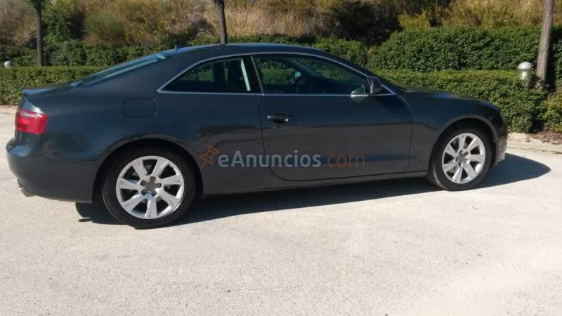 Audi A5 3.2 FSI quattro tiptronic  