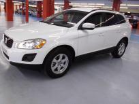 Volvo XC-60 MOMENTUN 