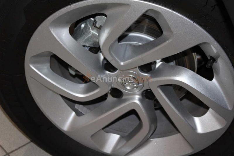 Opel crossland crossland selective 1.6t 99cv 102co2