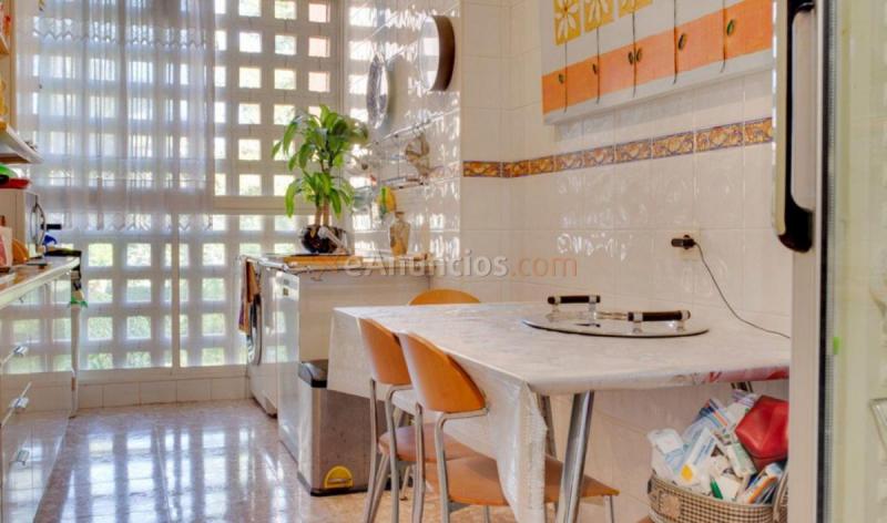 Apartamento en venta en  Nueva Andalucía, Marbella