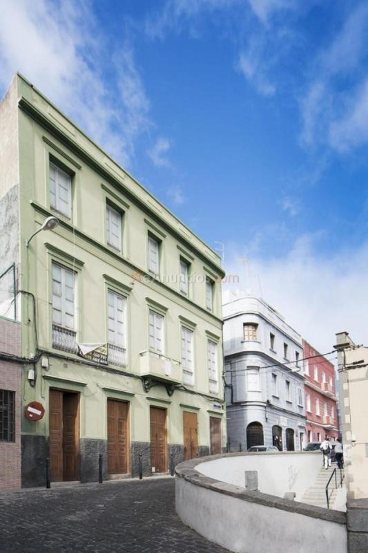 Adosado en venta en Calle Avenida Primero de Mayo, Vegueta - Triana, Las Palmas de Gran Canaria