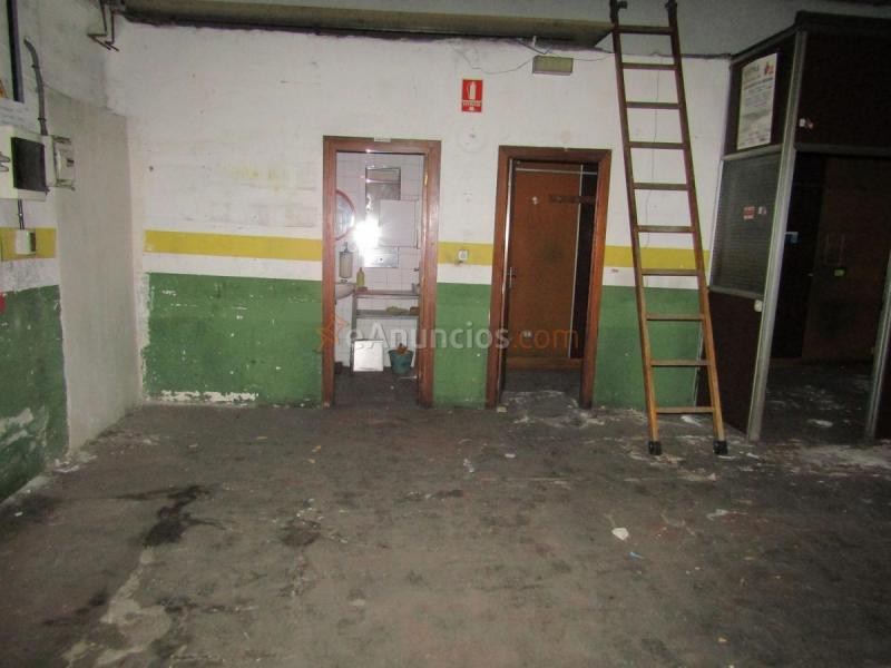 Local Comercial en alquiler en Calle Abolengo, Carabanchel, Madrid