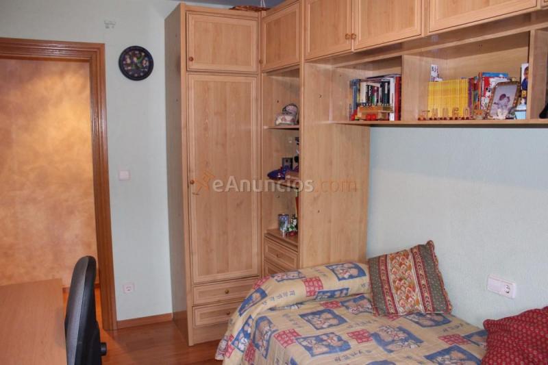 Apartamento en venta en Avenida Juan XXIII, Casco Urbano, Jaca