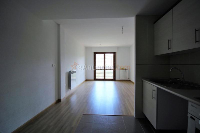 Apartamento en venta en  ANTONIO SAURA, Sardas-Puente de Sabiñanigo, Sabiñanigo