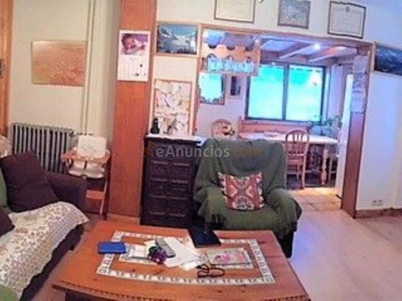 Adosado en venta en Calle Única, Aísa