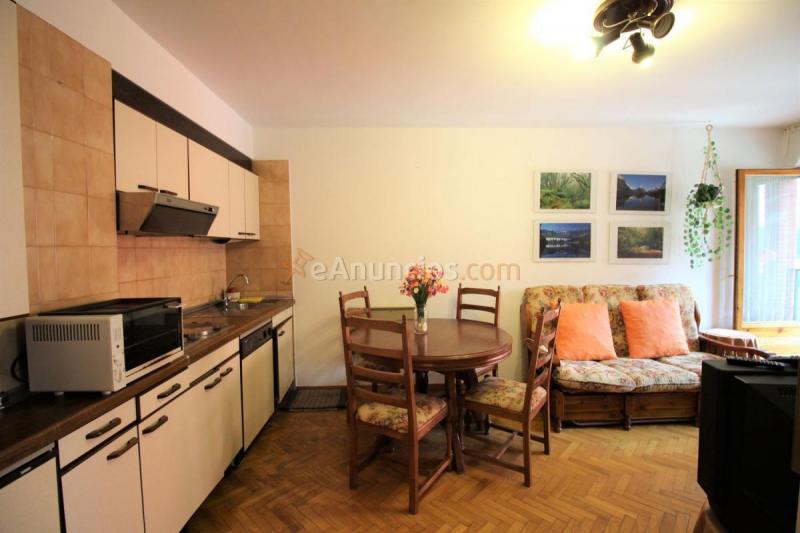 Apartamento en venta en  broto, Casco Urbano, Jaca