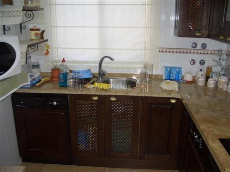 Casa en venta en  Albaida del Aljarafe