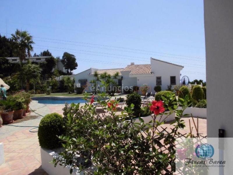 Casa en venta en  calle monte alto, Calaburra - Chaparral, Mijas