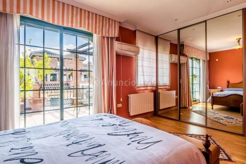 Casa en venta en Calle Doctor López Font, Granada, Figares - San Antón, Granada