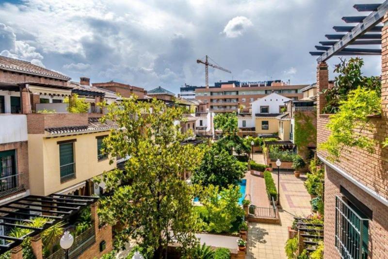 Casa en venta en Calle Doctor López Font, Granada, Figares - San Antón, Granada