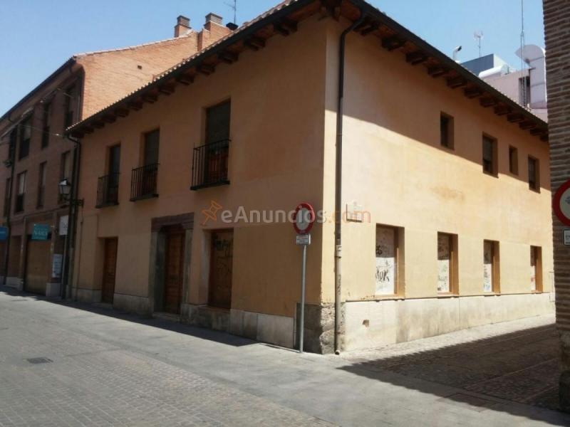 Local Comercial en venta en  Calle CARMEN CALZADO, Casco Histórico, Alcalá de Henares