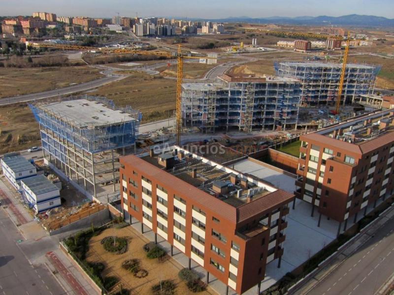 Local Comercial en venta en Avenida de juan pablo ii, Primera Fase - Nuevo Tres Cantos, Tres Cantos