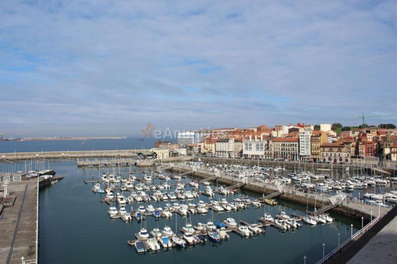 Atico en venta en  Centro, Gijón