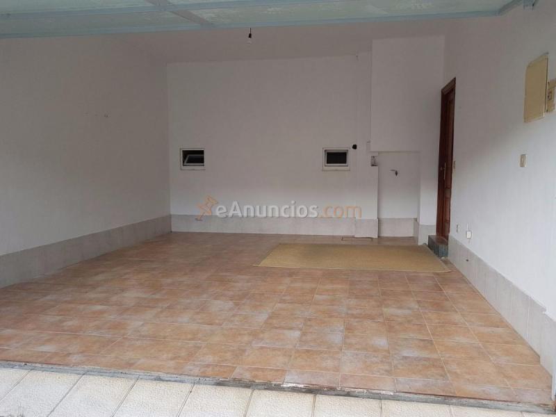 Casa en venta en  Bertamirans, Ames