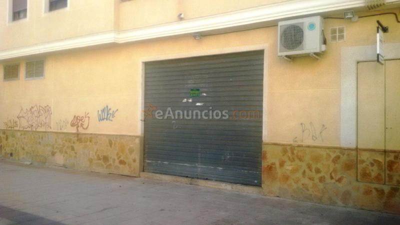 Local Comercial en alquiler en Paseo Bulevar, Rocafort