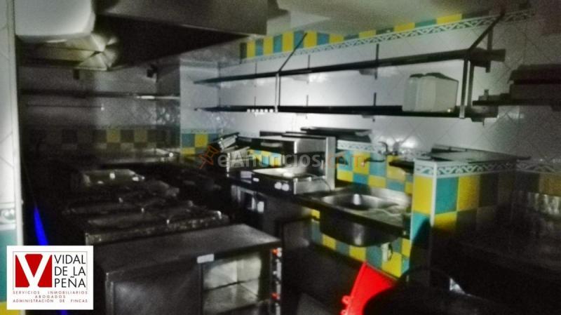 Local Comercial en alquiler en  Cuatro Caminos, Santander