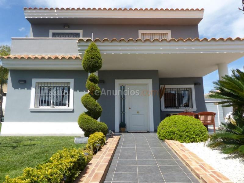 Adosado en venta en  La Conarda-Montesano, Bétera