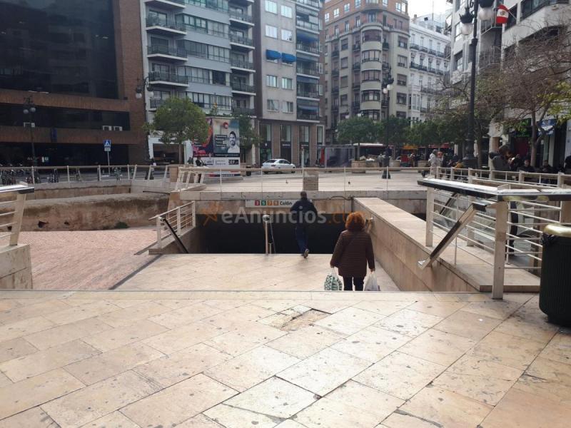 Apartamento en venta en Plaza dels Pinazos, Ciutat Vella, Valncia