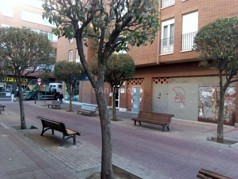 Local Comercial en alquiler en Calle CALLE ERNESTO CHE GUEVARA, Delicias, Valladolid