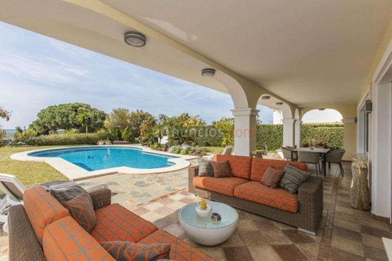 Adosado en venta en  HACIENDA PLAYA ELVIRIA, Elviria-Cabopino, Marbella