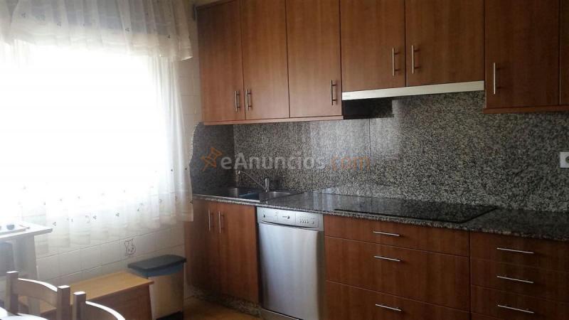 Adosado en venta en  Betanzos