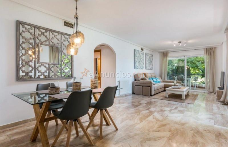 Apartamento en venta en  San Pedro de Alcántara, Marbella