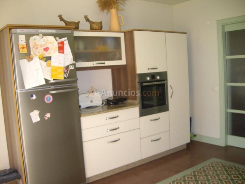 Adosado en venta en  Framan, Bertamirans, Ames