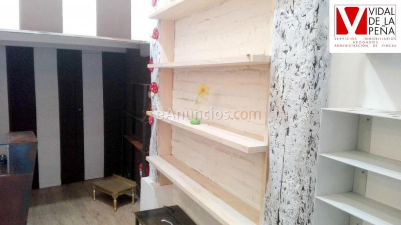 Local Comercial en alquiler en Calle del Medio, Centro - Ayuntamiento, Santander