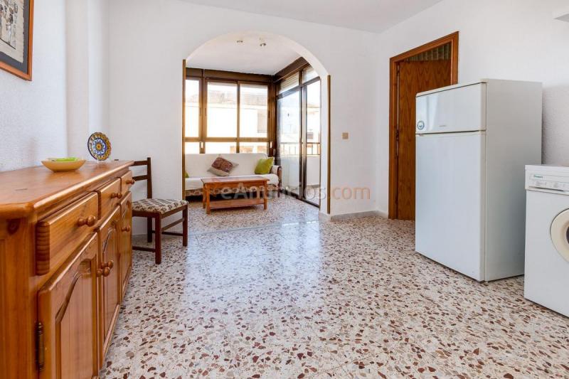 Apartamento en venta en Calle del Bogavante, Torrevieja, La Mata, Torrevieja