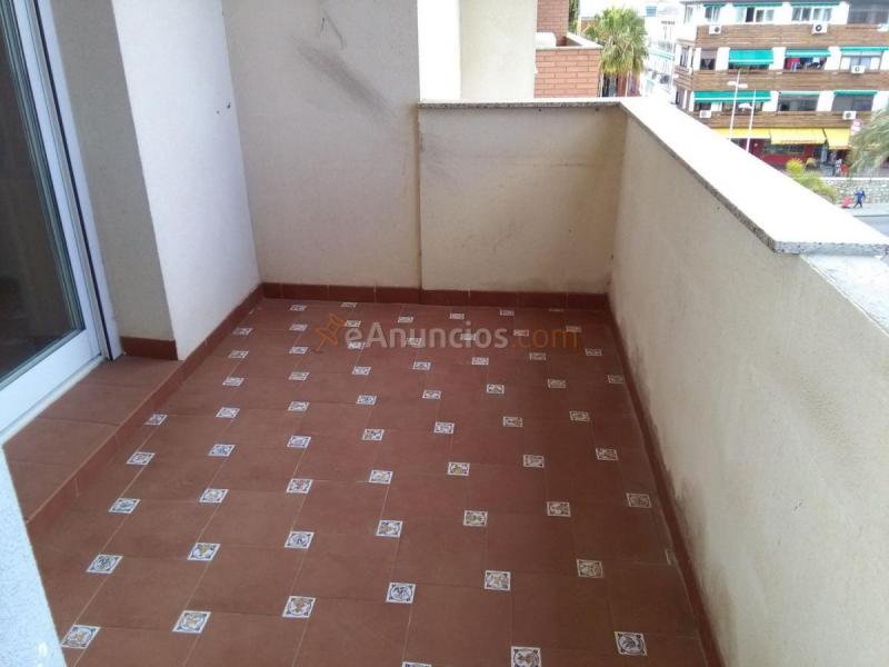 Apartamento en venta en  av. antonio machado, Solymar - Puerto Marina, Benalmádena