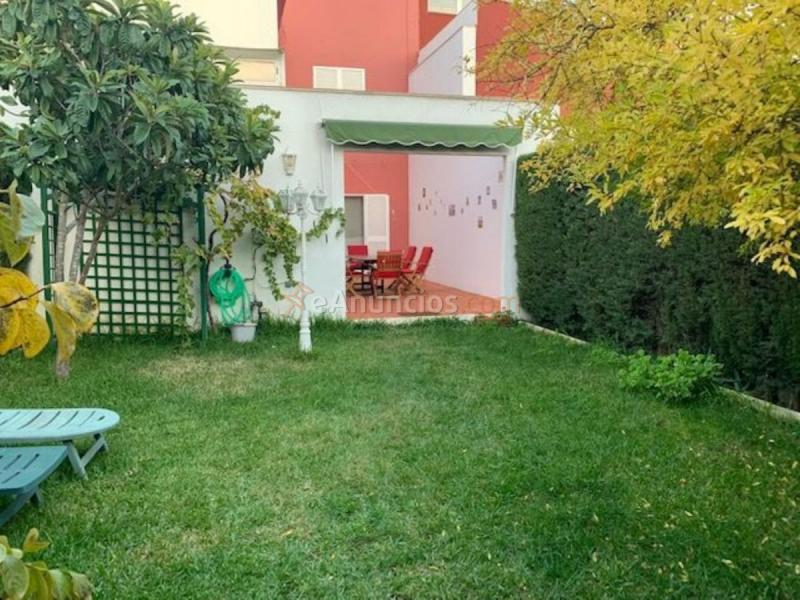 Casa en venta en  Villanueva del Ariscal
