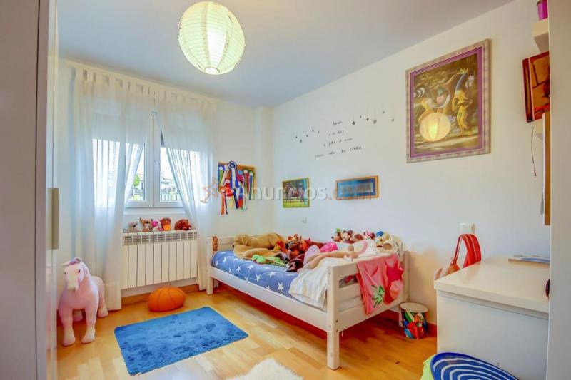 Adosado en venta en Calle la Penia, Penagos