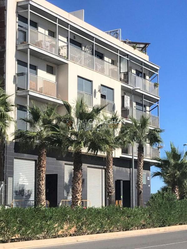 Local Comercial en venta en  obispo cervera, Núcleo Urbano, La Pobla de Vallbona