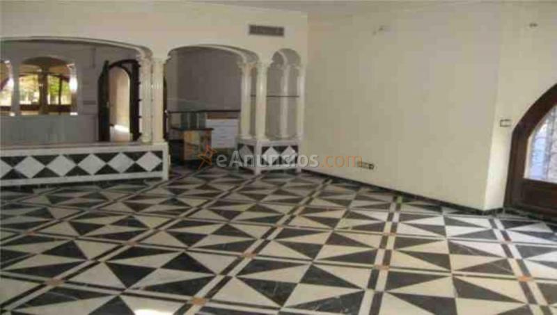 Casa en venta en  AV JUAN SEBASTIAN EL CANO, Este, Málaga