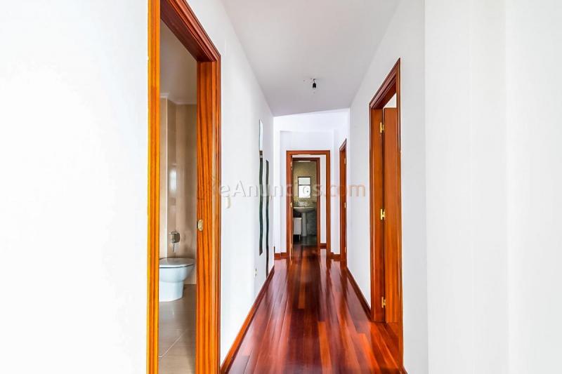 Apartamento en venta en  Cee