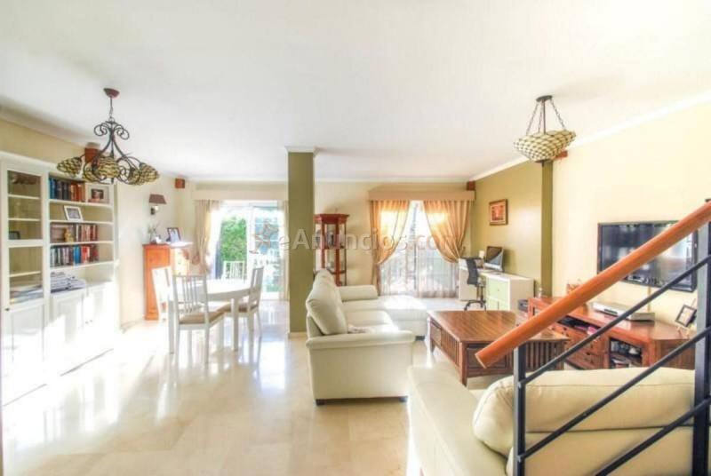 Casa en venta en Calle SIRIO, Nueva Andalucía, Marbella