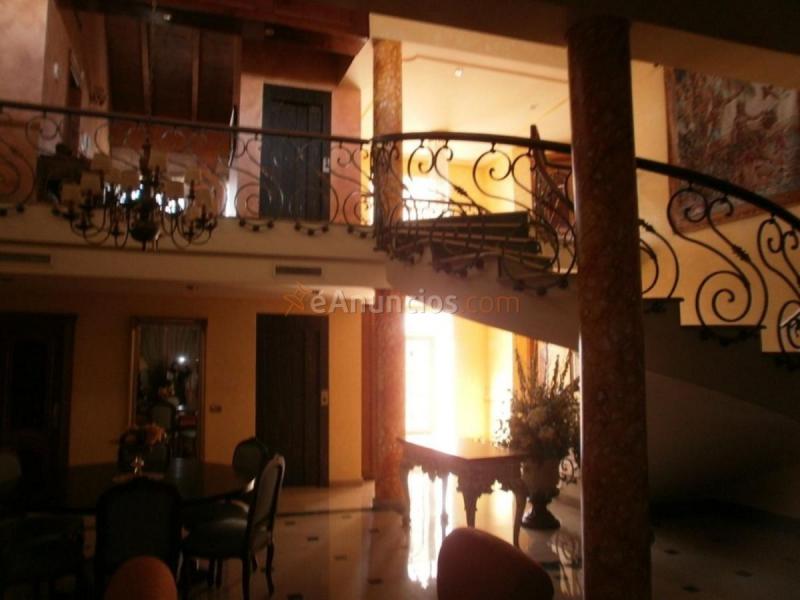 Adosado en venta en  Zona Pueblo, L'Eliana