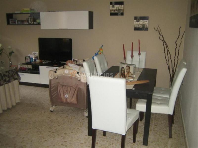 Casa en venta en  Albaida del Aljarafe