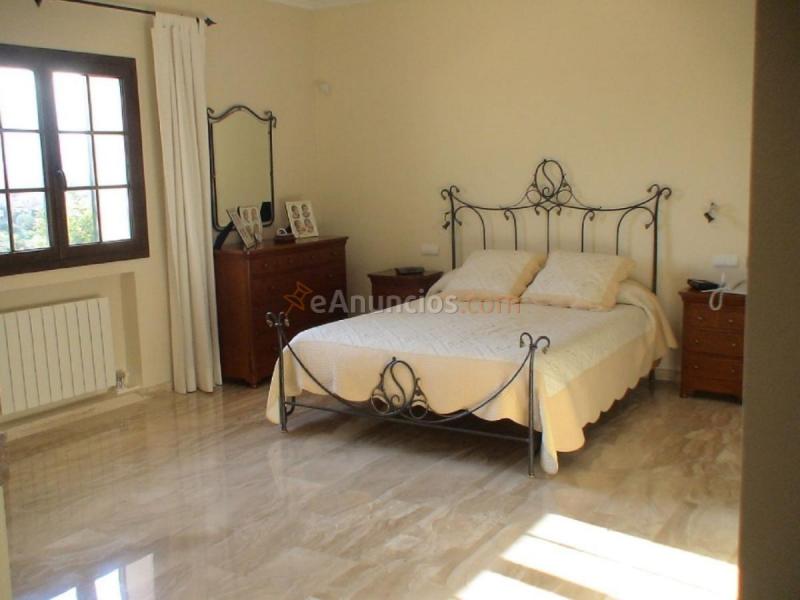 Adosado en venta en  Bunyola