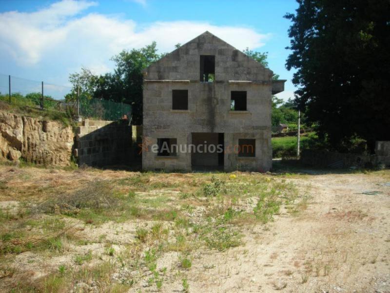 Adosado en venta en  Santo André de Xeve