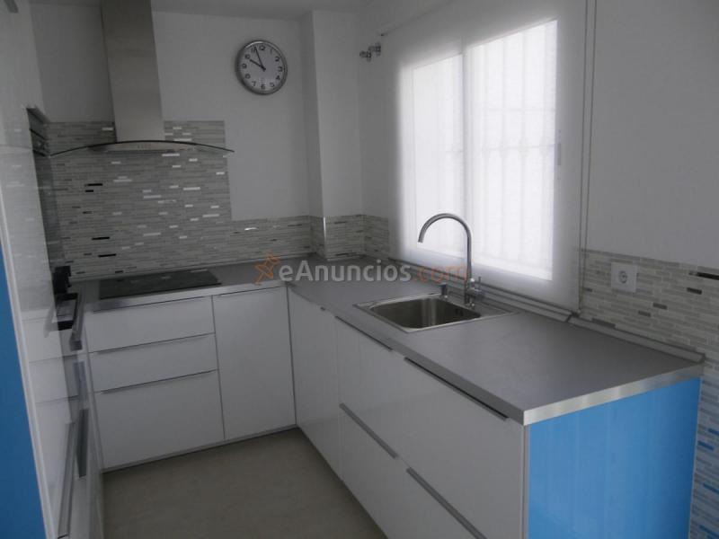 Casa en venta en  Albaida del Aljarafe