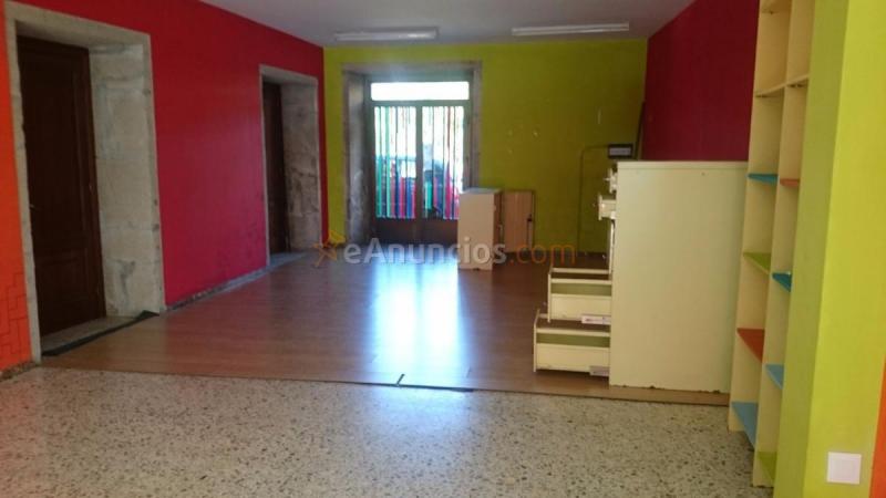 Local Comercial en alquiler en  Pontecesures