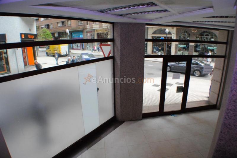 Local Comercial en alquiler en  Este, Gijón